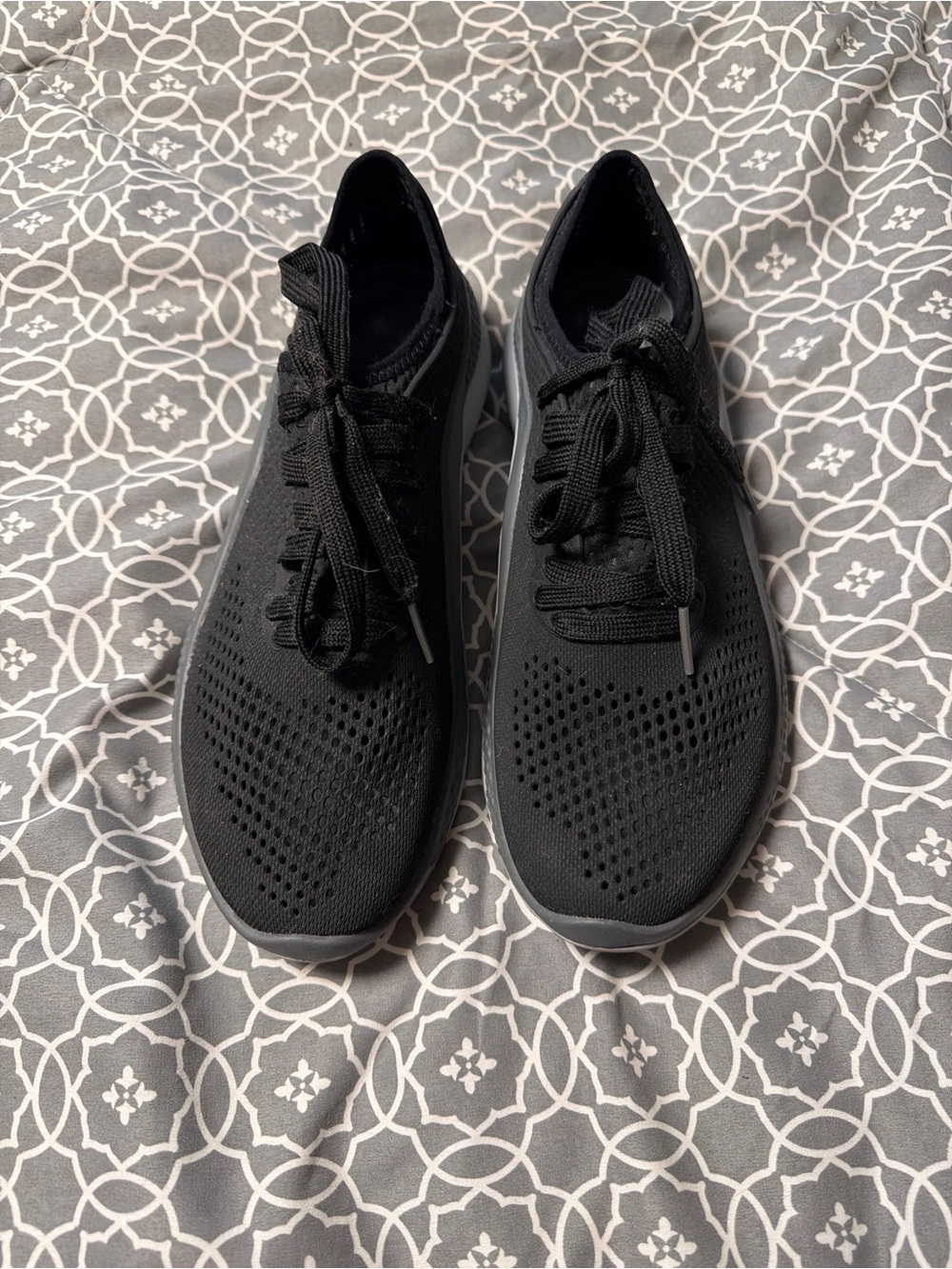 Crocs LiteRide Pacer Black Gray Lace Up Sneakers Women's 8 / Men's 6